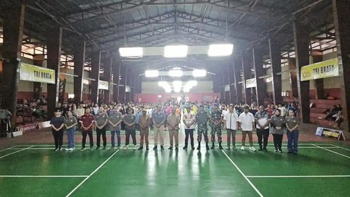 Turnamen Bulutangkis Kapolda Papua Tengah Cup I 2025 Resmi Dibuka