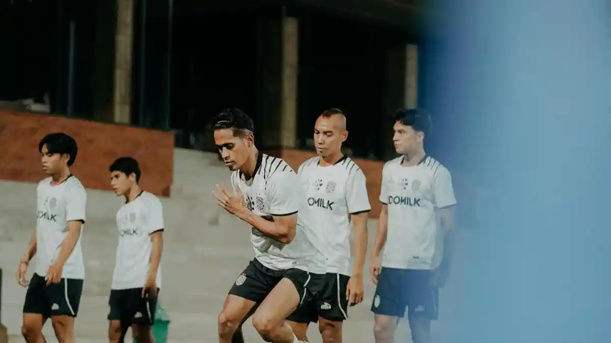 PERANG Bintang Setiap Lini, Bali United vs Dewa United Liga 1, Ujian Teco Hadapi Racikan Riekerink