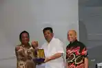 Hidayat-Arsani-dan-Didit-ke-Dirjen-Minerba.jpg