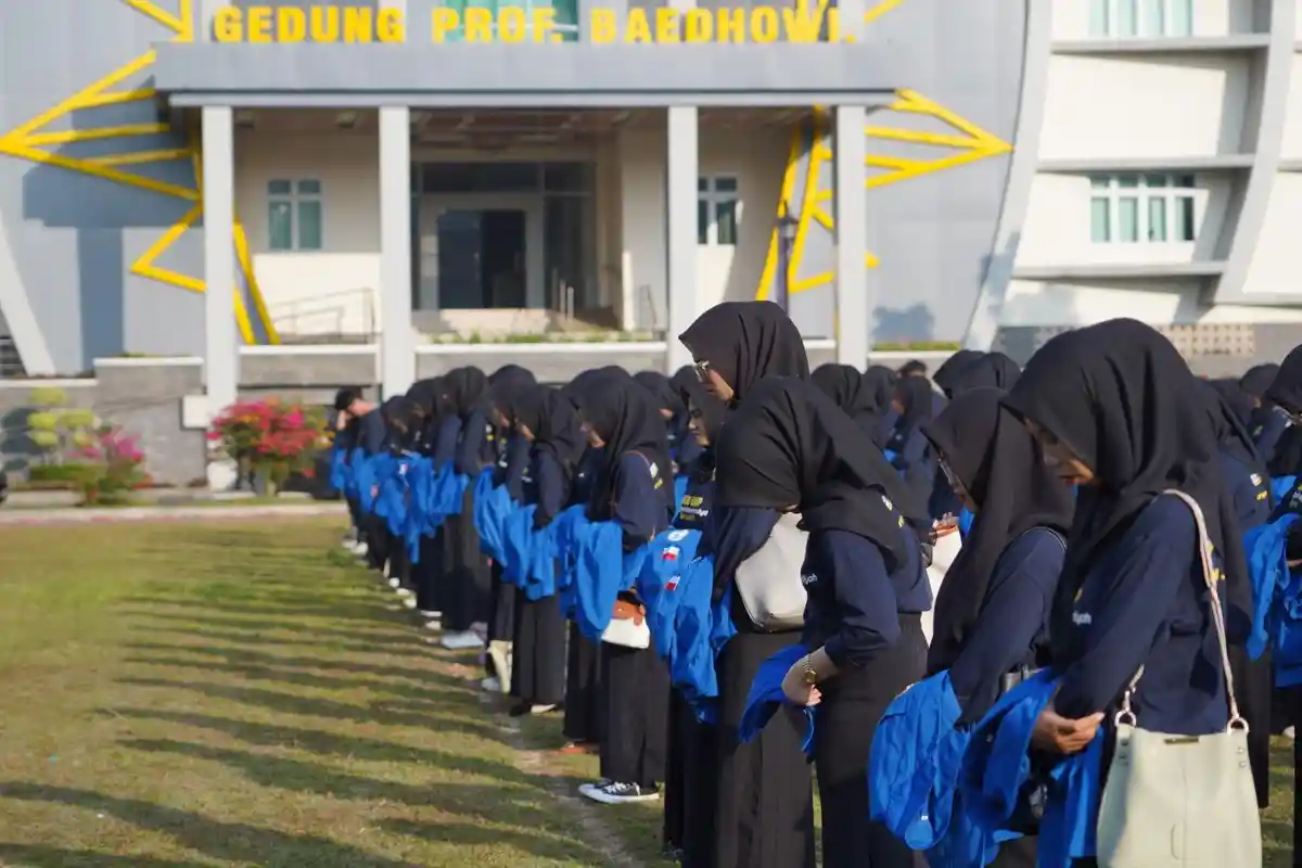 Mahasiswa KKN UMP Diminta Bantu Entaskan Kemiskinan di Wonosobo