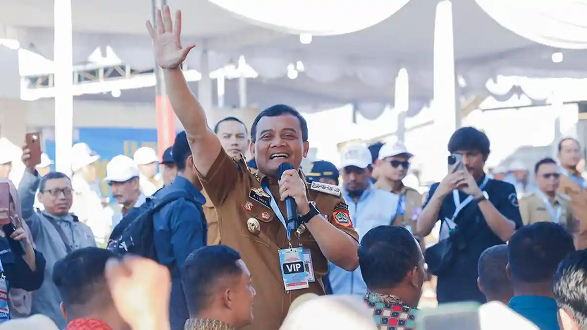 Survei Litbang Kompas: 64,6 Persen Warga Puas Kinerja Gubernur Luthfi, tapi Kemiskinan Masih Jadi PR