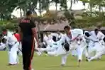 Ujian Kenaikan Pangkat Dengan Bela Diri