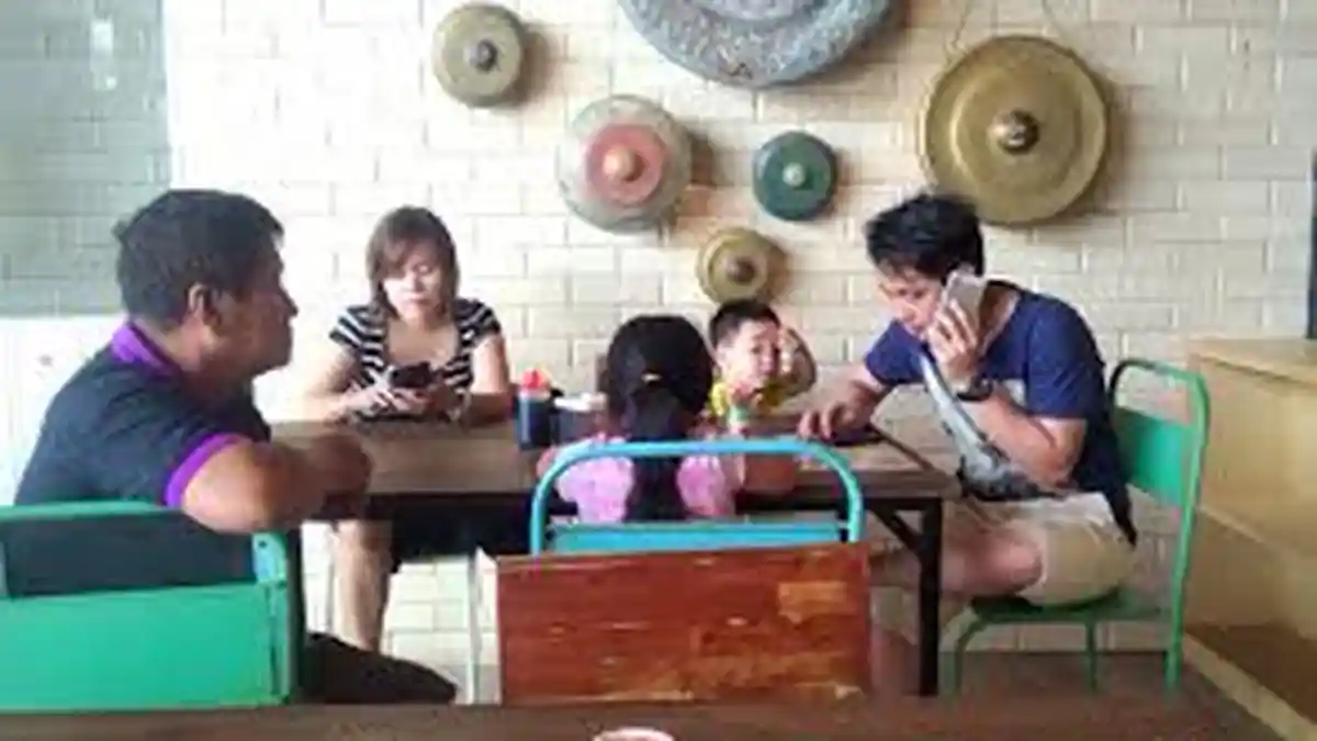 Warung Leko Spesial Iga Penyet Hadir di Bangka