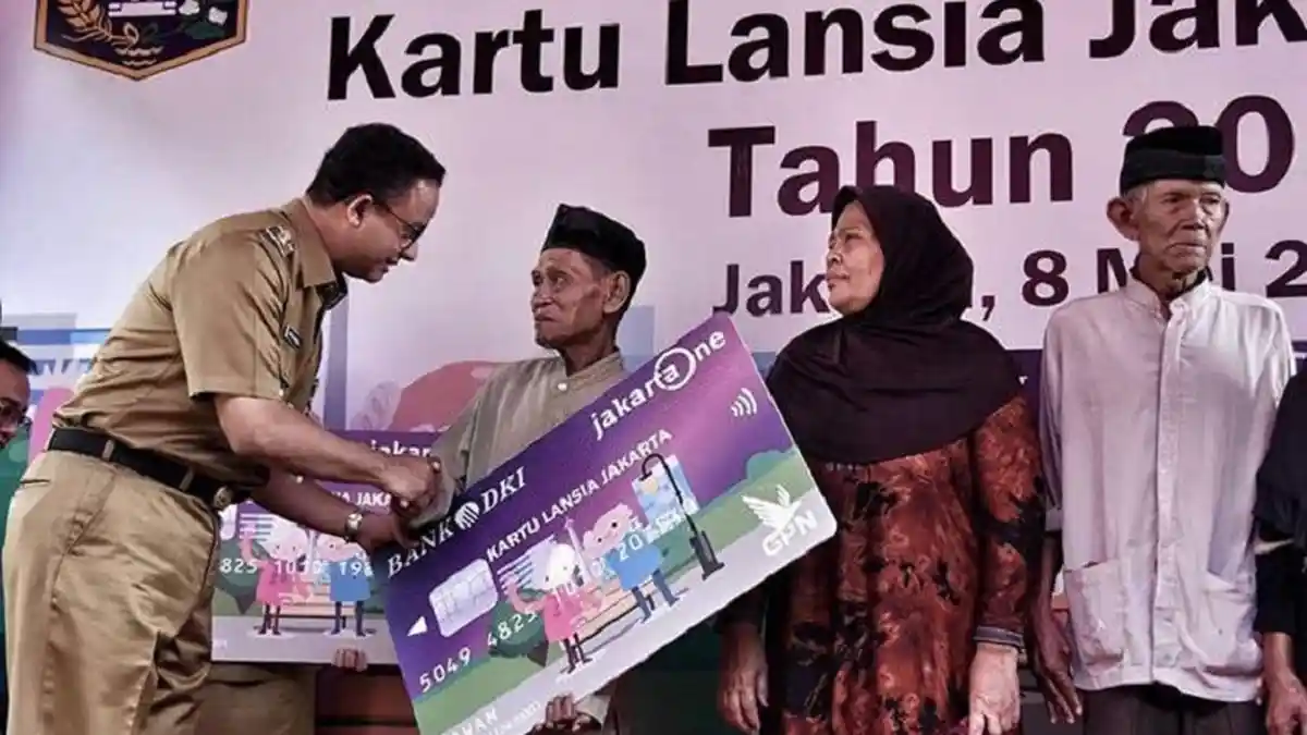 Pemprov DKI Jakarta Subsidi 29.833 Warga Lansia Melalui KLJ