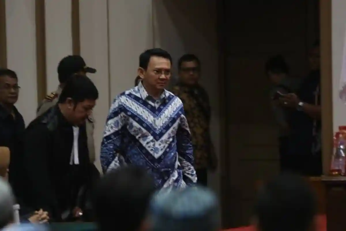 Majelis Hakim Jatuhkan Vonis Dua Tahun Penjara Pada Ahok