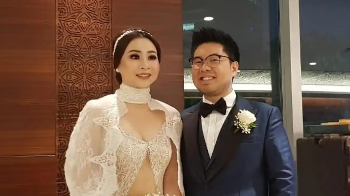 Rilis Single Lagu Connected to You Saat Resepsi Pernikahan