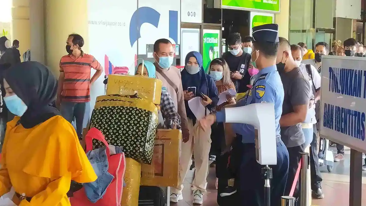 Syarat Lengkap Naik Pesawat, Panduan Perjalanan Udara Lion Air dan Garuda Indonesia Desember 2021