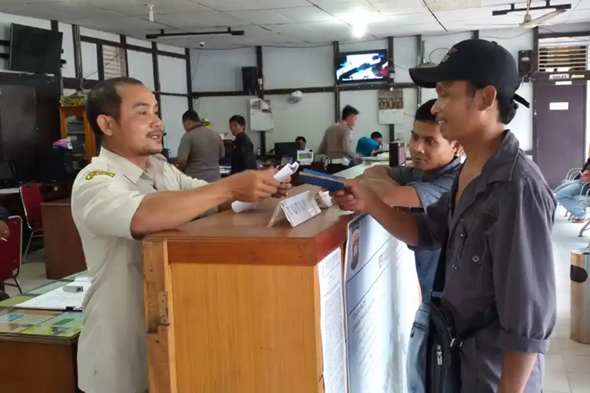 KTP Hilang, Bisakah Bayar Pajak Kendaraan Bermotor?