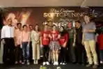 Ayu Ting Ting Launching Usaha Karaoke