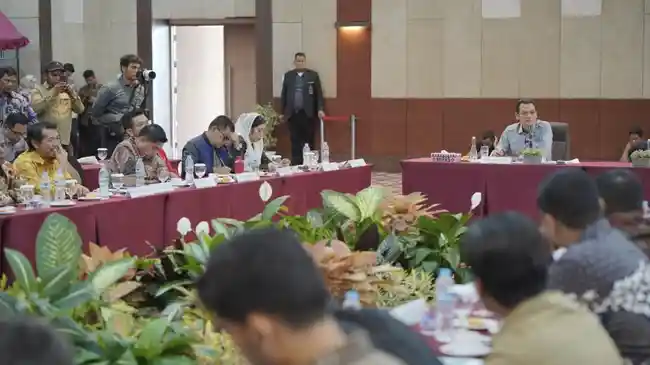 Susun RUU Masyarakat Adat, Baleg DPR Serap Masukan Tokoh Adat dan Pemuka Agama di Kawasan Danau Toba