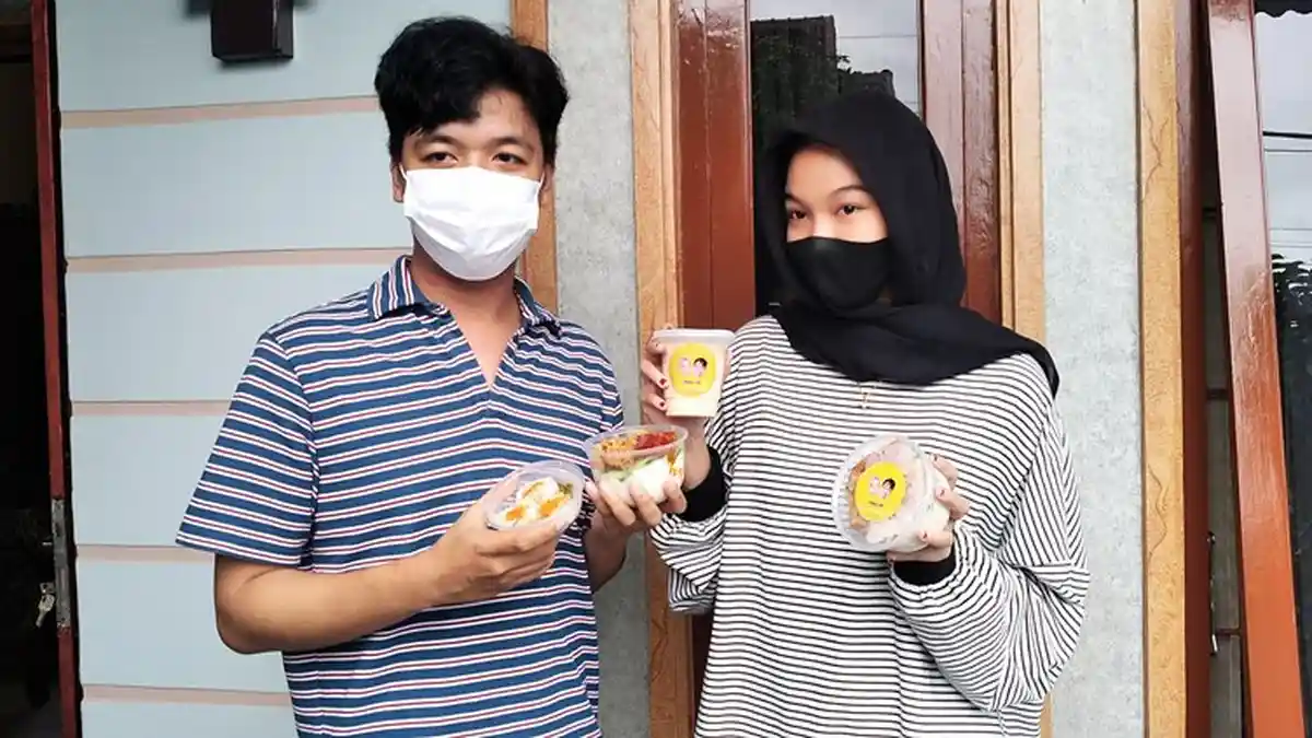 Twins Cup di Jalan Pulau Morotai Sajikan Rice Bowl Aneka Toping Mulai Rp 9 Ribu