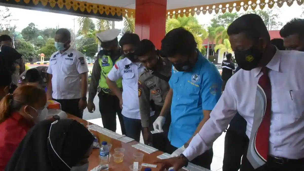 Polres Tanjungpinang Gelar Tes Urine, Kapolres: Perintah Kadiv Propam Polri