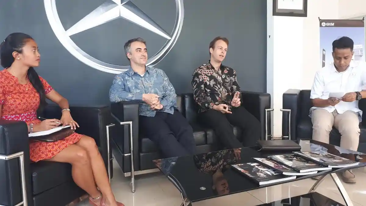 PT GKM Genjot Penjualan Truk Marcedes Benz di Maros, Ini Alasannya