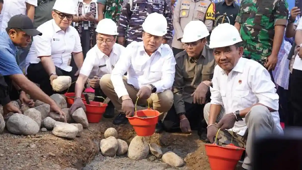 Perkuat Ketahanan Pangan Nasional, Pemerintah Bangun Industri Ayam Terintegrasi di NTB