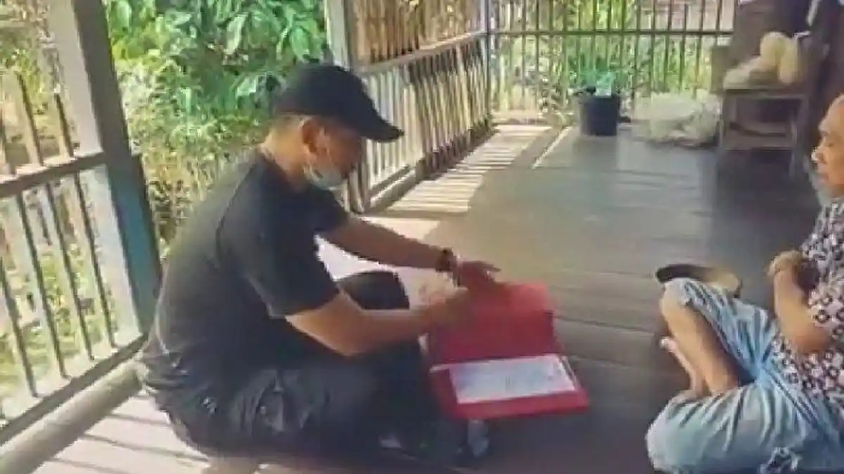 Detik-detik Penangkapan Ketua Adat Laman Kinipan Effendi Buhing, Terdengar Jeritan