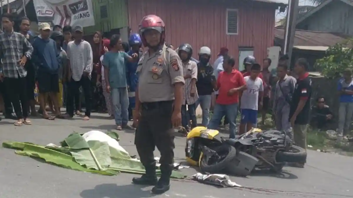 BREAKING NEWS Kecelakaan di Balikpapan, Truk vs Motor, Ini Identitas Korban Tewas