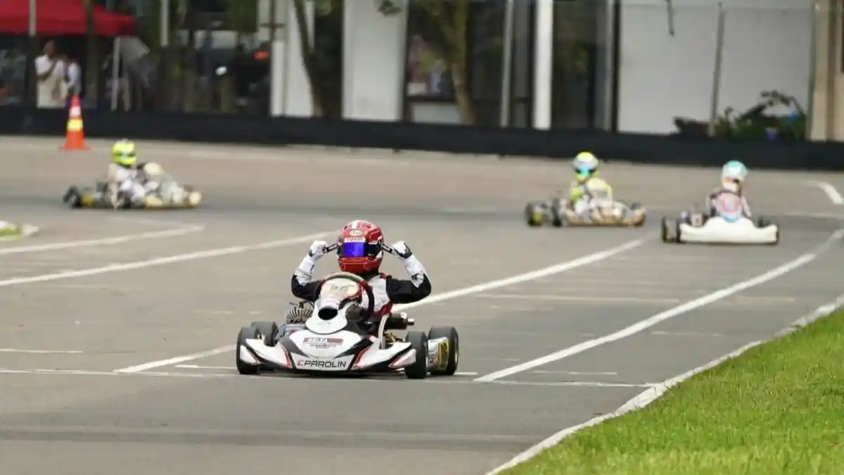 Sempat Tertinggal Jauh dan Insiden Senggolan, Syabil Umar Basalamah Cetak Fastest dan Juara 1