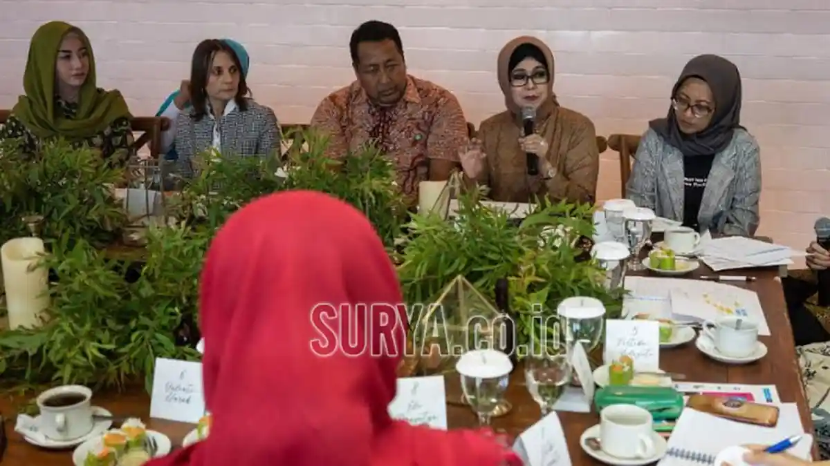 Bude Karwo Terima Penghargaan Mitra Sahabat Anak dari UNICEF