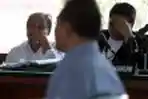 Terdakwa Kadar Slamet Dengarkan Saksi Cepi Setiawan