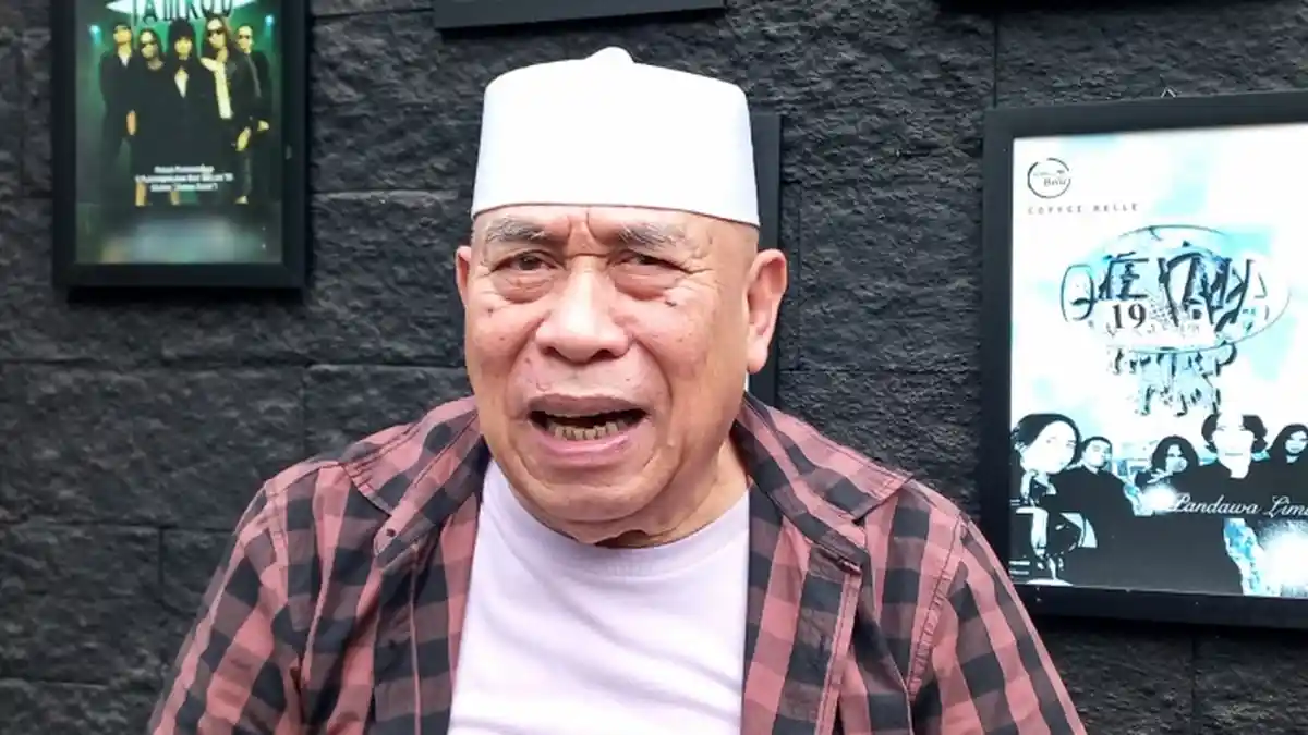 Latief Sitepu Dikenal di Sinetron Tukang Bubur Naik Haji The Series ...