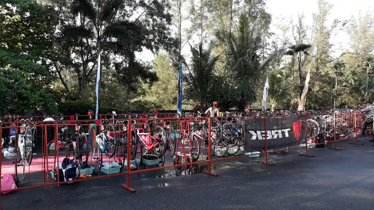 Peserta Nomor 001 ‎Kelas Long Distance Menjadi yang Pertama Kayuh Sepeda