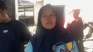 KEBAKARAN-BANGdd-api-sudah-membesar.jpg