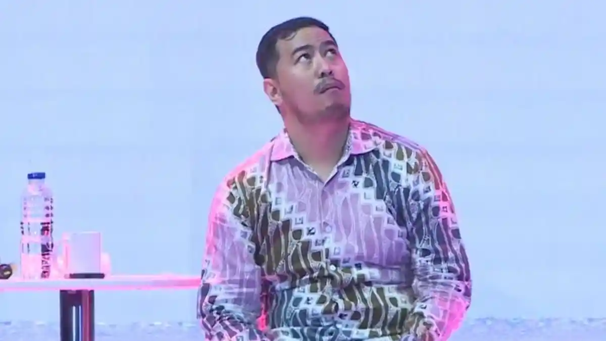 Aktor Pandji Pragiwaksono Dibanjiri Kecaman Gara-gara Sebut Kucing Hewan Gembel