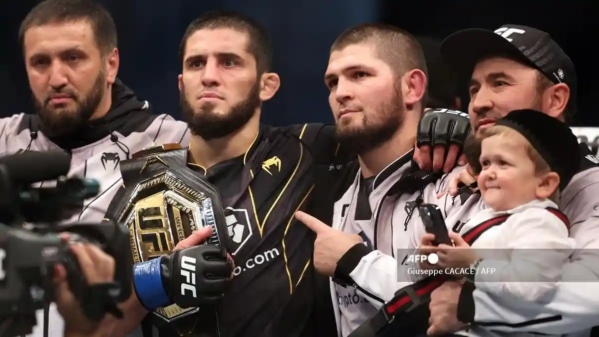 Diterpa Isu Pensiun dari UFC, Islam Makhachev Masih Punya Misi Tertunda