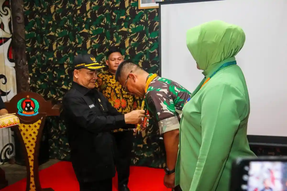 Wabup Mahulu Yohanes Avun Sebut TMMD Bermanfaat untuk Masyarakat Mahakam Ulu