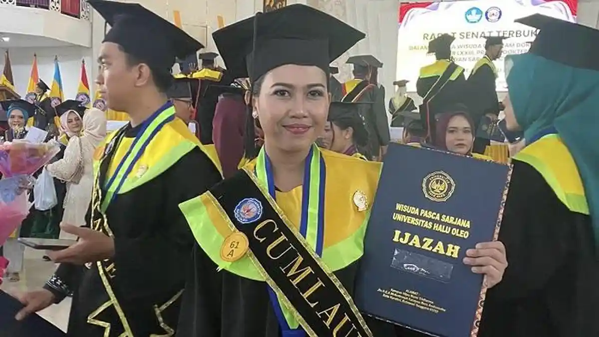 Sosok Ketut Widiantari, Anak Petani Jadi Wisudawan Terbaik UHO Kendari, Bagi Tips Raih IPK Tinggi