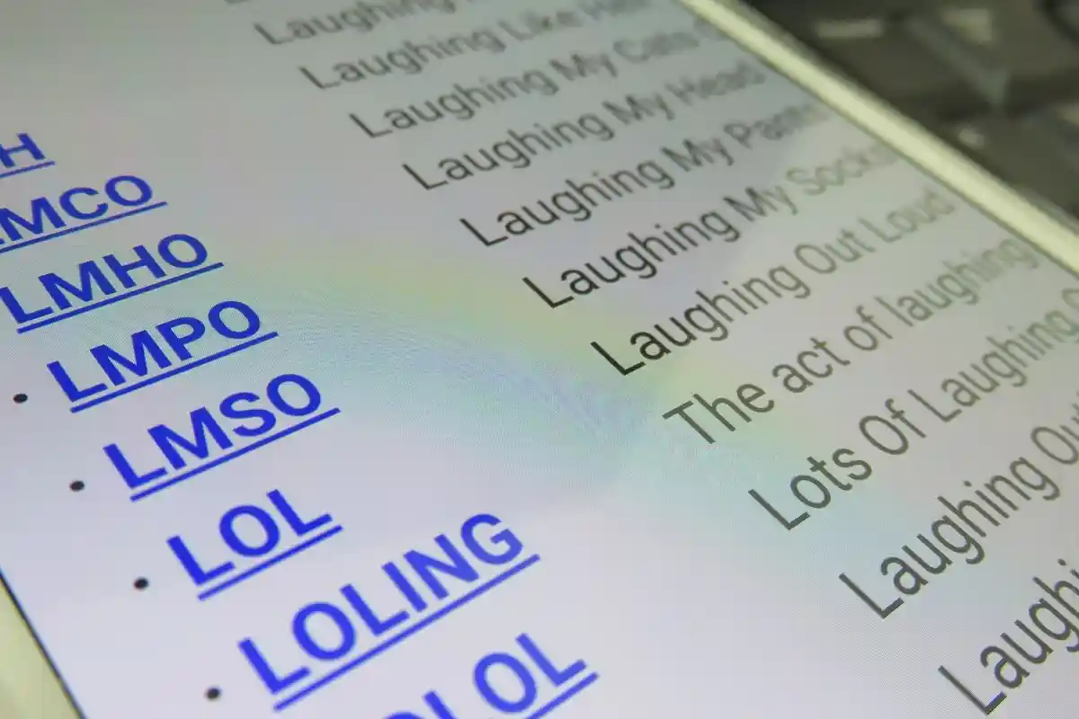 Arti Kata Wibu dalam Kamus Bahasa Gaul, Cek 25 Istilah Bahasa Kekinian Anak Muda Zaman Now Lainnya