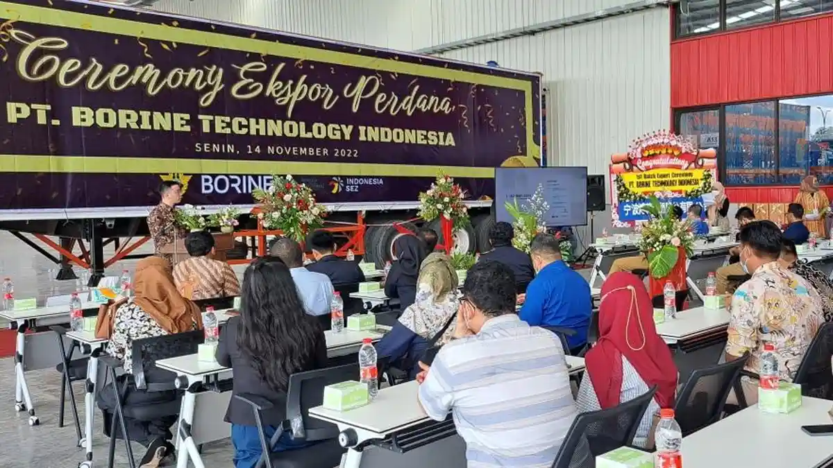 BC Semarang Dorong Ekspor Perdana 40.000 Unit Coffee Maker Produksi KIK ke Amerika Serikat