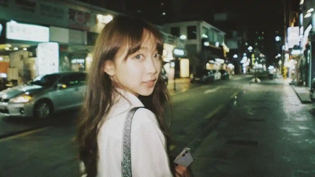 Kisah Merantau Dita Karang ke Korea Selatan Bikin Member Secret Number Menangis