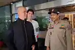 Dhani-menyampaikan-undangan-pernikahan-untuk-Gus-Ipul.jpg
