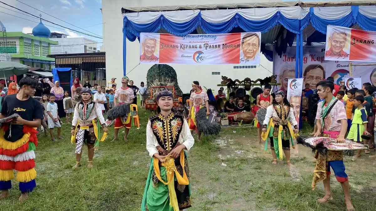 Relawan Ganjar Suguhkan 1000 Paket Sembako Murah dan Jaran Kepang di Deli Serdang
