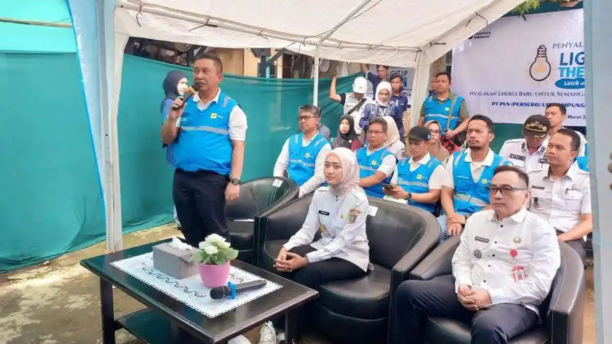 Momen Ramadan, PLN Nyalakan Listrik Gratis bagi Masyarakat Prasejahtera di Lampung