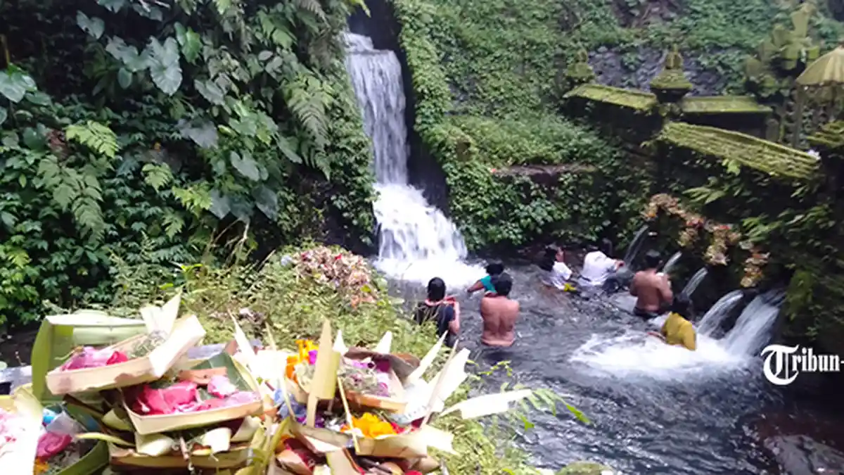 Malukat, Berikut Filosofinya Dalam Hindu Bali 