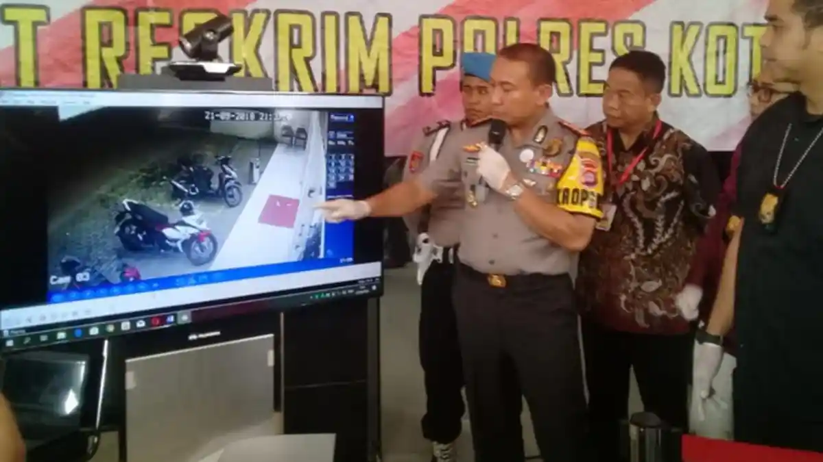 Bandit Spesialis Rampok Minimarket Dihadiahi Timah Panas Oleh Polisi
