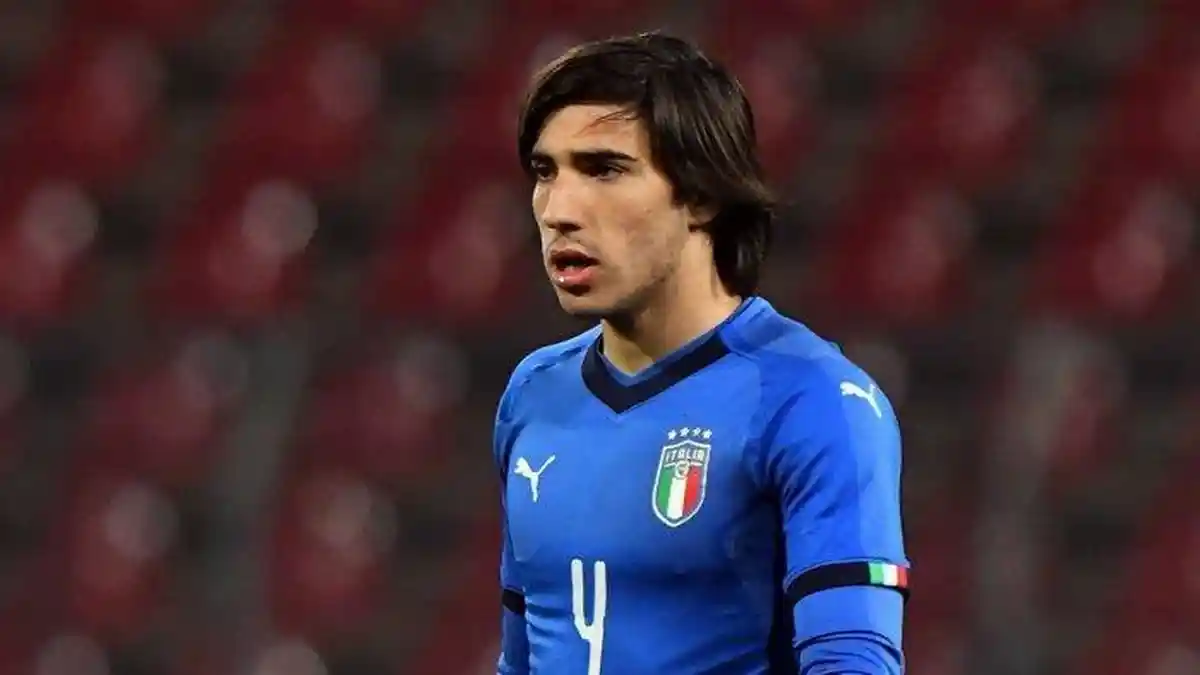 Jelmaan Andrea Pirlo Diminta Tolak PSG dan Barcelona, Pilih Juventus Atau Inter Milan