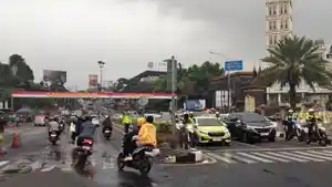 Situasi-arus-lalu-lintas-di-jalur-Puncak-Bogor-diberlakukan-one-way-ara.jpg