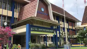 kantor-dinas-pendidikan-dan-kebudayaan-ntb.jpg