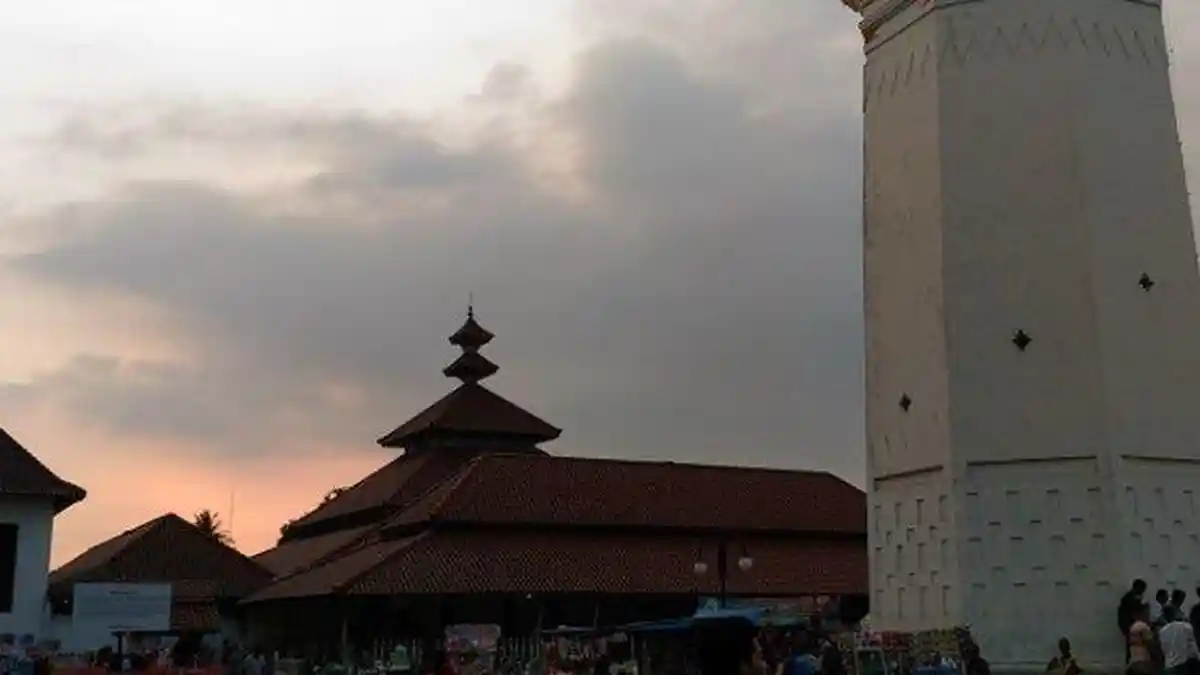 Jawaban soal Masjid Agung Banten: Program Belajar dari Rumah di TVRI Senin 27 April 2020