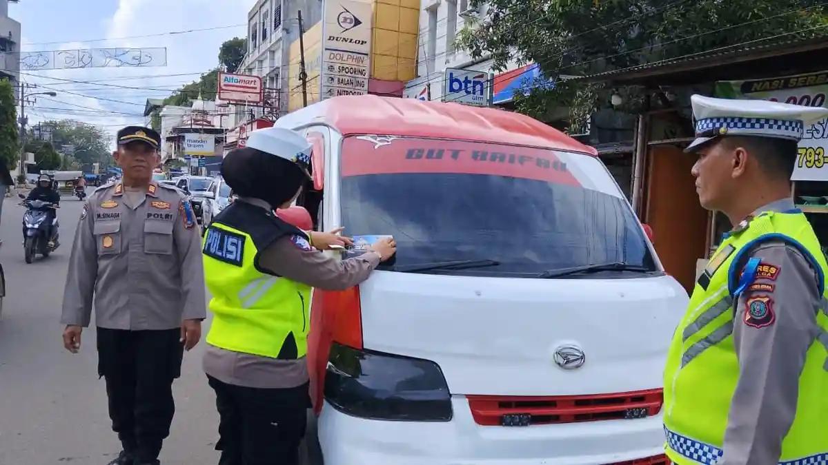 Operasi Keselamatan Toba 2026, Satgas Preemtif Polres Sibolga Edukasi Masyarakat dan Pelajar