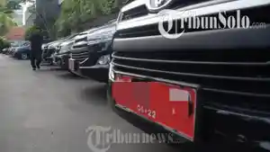 Ilustrasi-Mobil-dinas-yang-dipakai-ASN.jpg