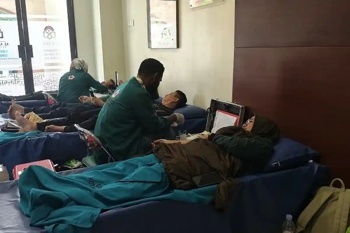 Reuni Akbar Alumni Fakultas Syariah dan Hukum UIN Alauddin Makassar Dimeriahkan Donor