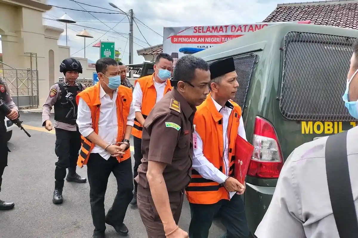 Breaking News, Tiga Orang Saksi Mangkir dari Panggilan JPU KPK di Sidang PMB Unila