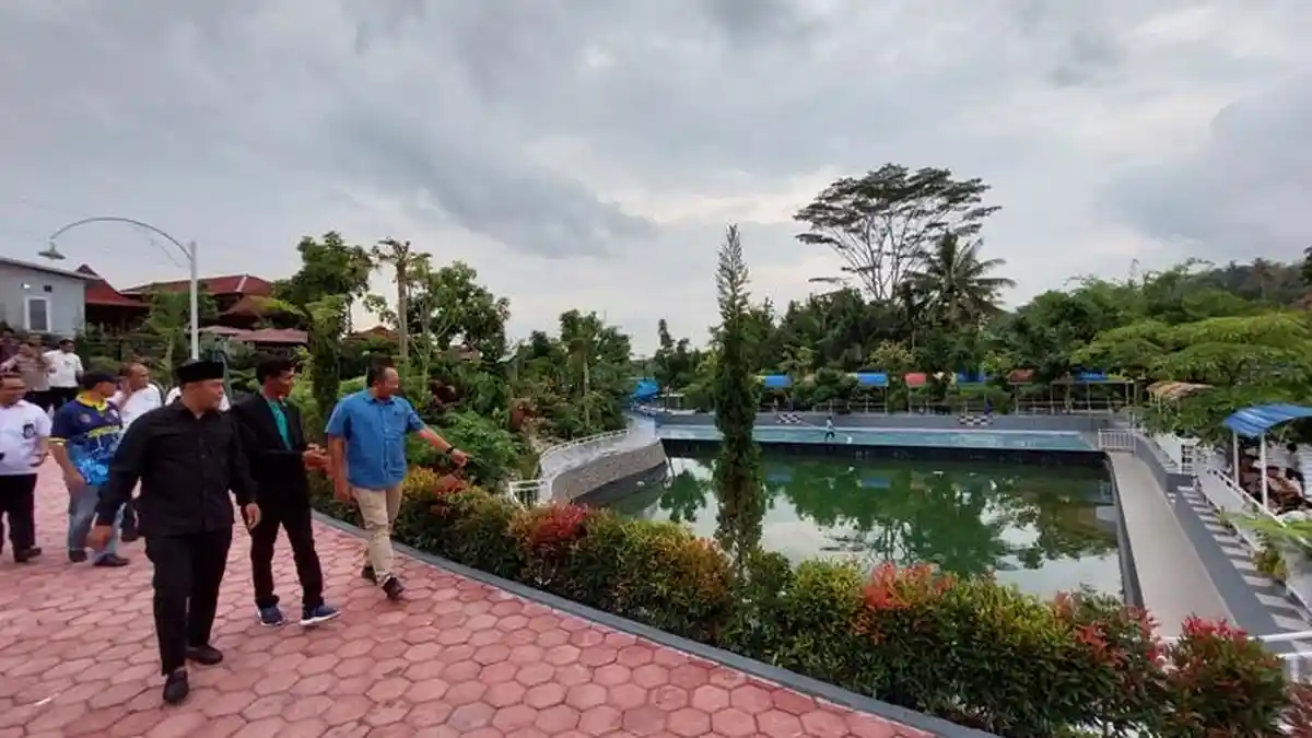 Buka Agrowisata Telaga Kusuma, Bupati Juliyatmono Beri Apresiasi Lahan Terlantar Jadi Bernilai