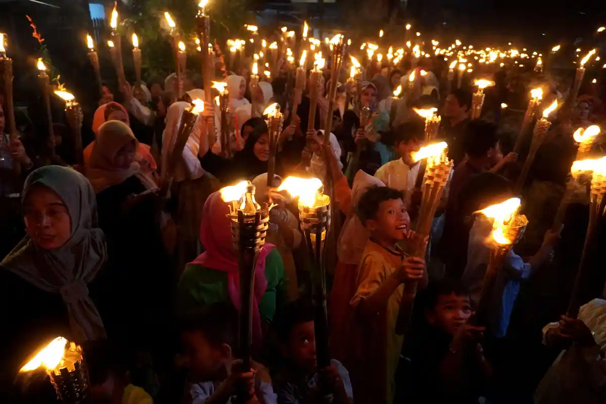 Pawai Obor Sambut Tahun Baru Islam, MUI: Bukan Sekadar Tradisi, Tapi Seruan Hijrah