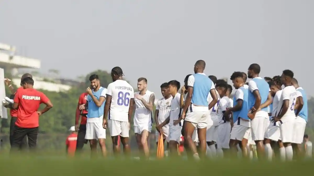 Liga 1 Ditunda, Persipura Tetap Latihan