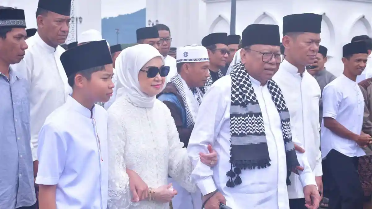 OSO Rayakan Idul Adha di Kayong Utara Bersama Mahfud MD dan Ustadz Das’ad Latif